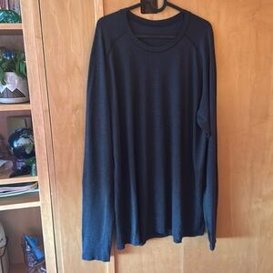 Men’s Lululemon Xl Black long sleeve T-shirt, metal vent tech